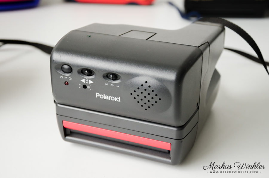 Appareil Photo Polaroid 636 Talking Avec Flash Intégré – Occasion