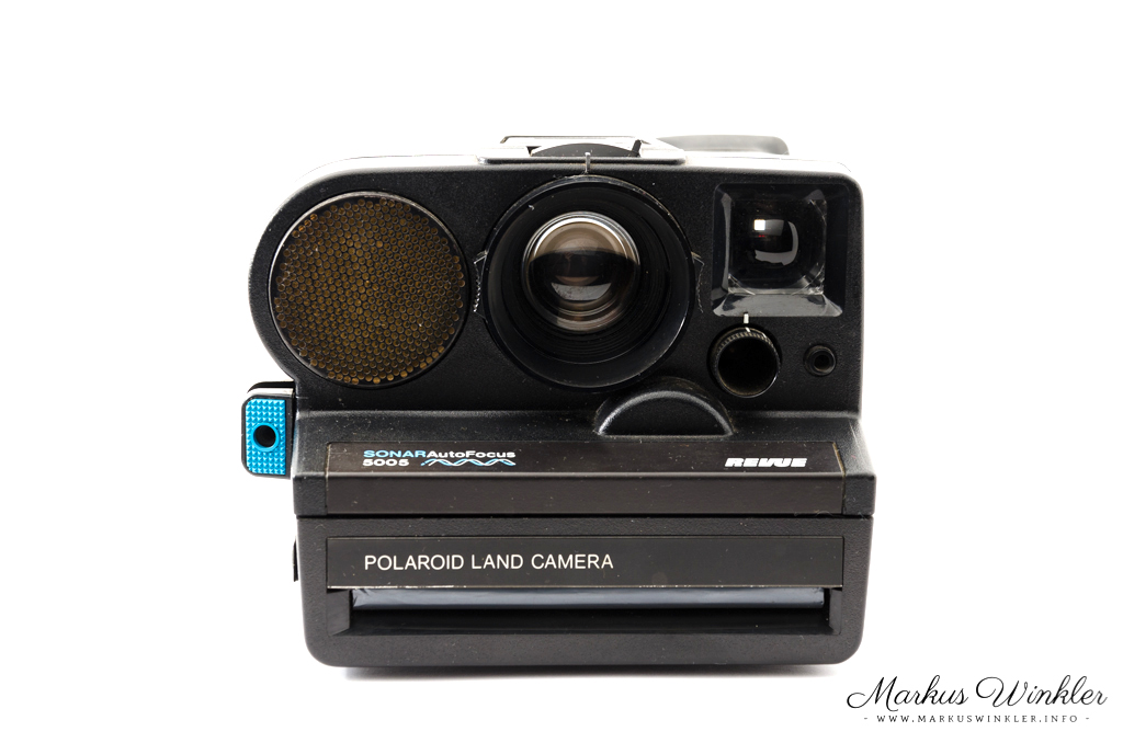 Polaroid Sonar AutoFocus 5000 - Learn more about the instant camera