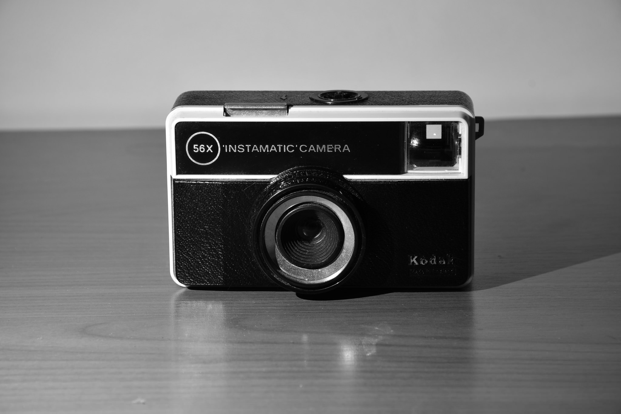 kodak-instamatic-56x-kamera