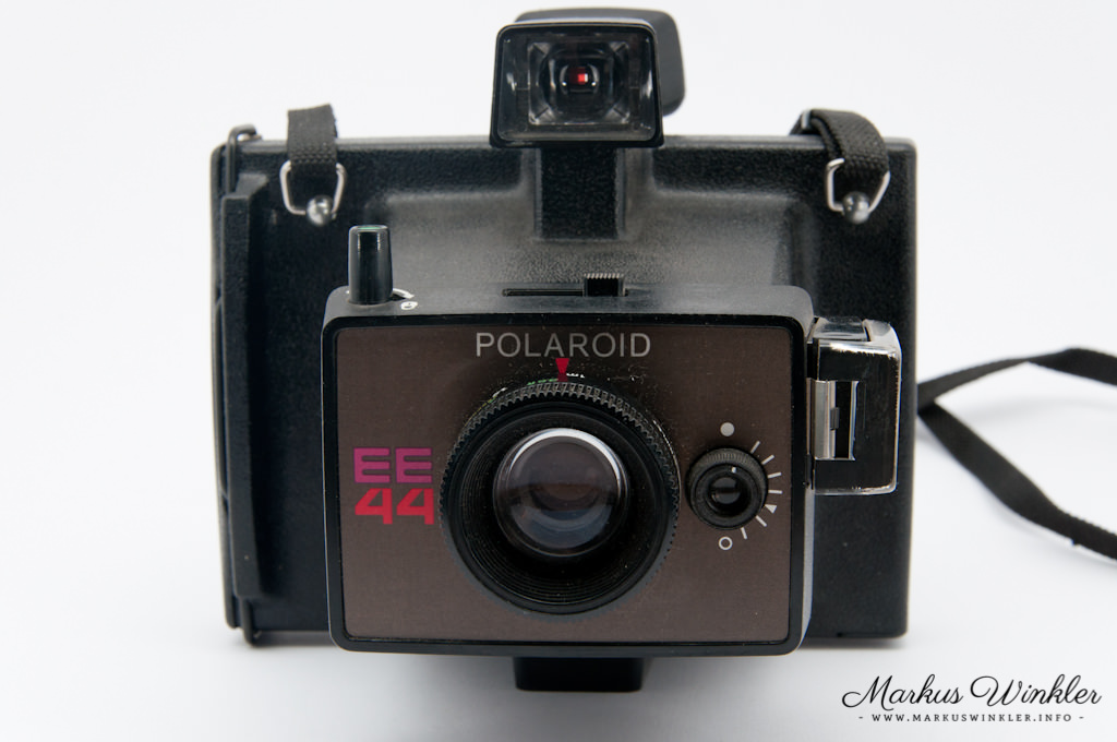 Polaroid EE 44 - Front