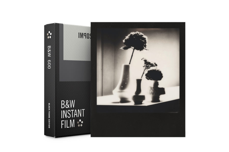Impossible B&W Film for 600 Black Frame Edition