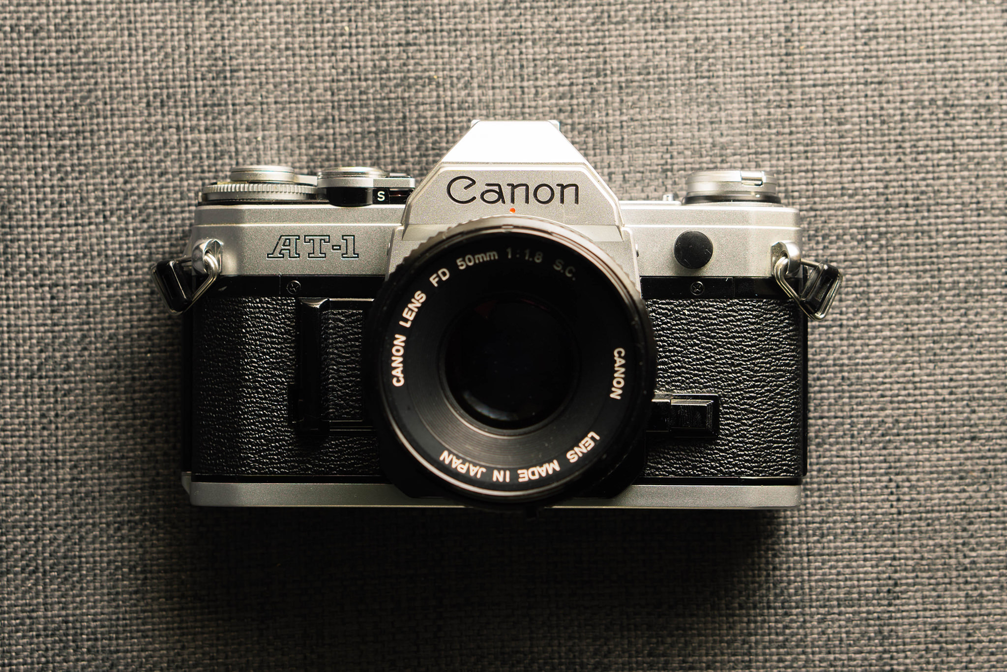 canon-at-1-slr-kleinbild-kamera