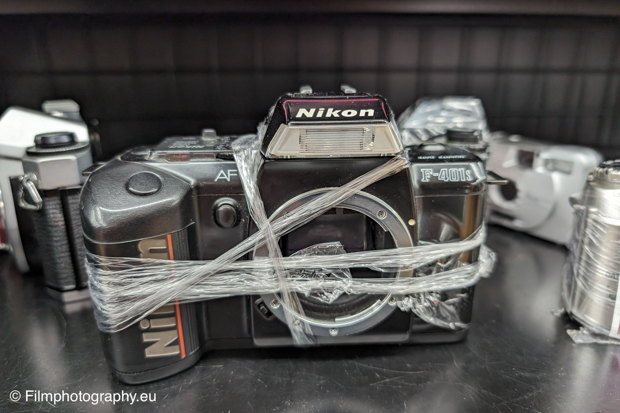 nikon-f-401s-slr-camera-35mm