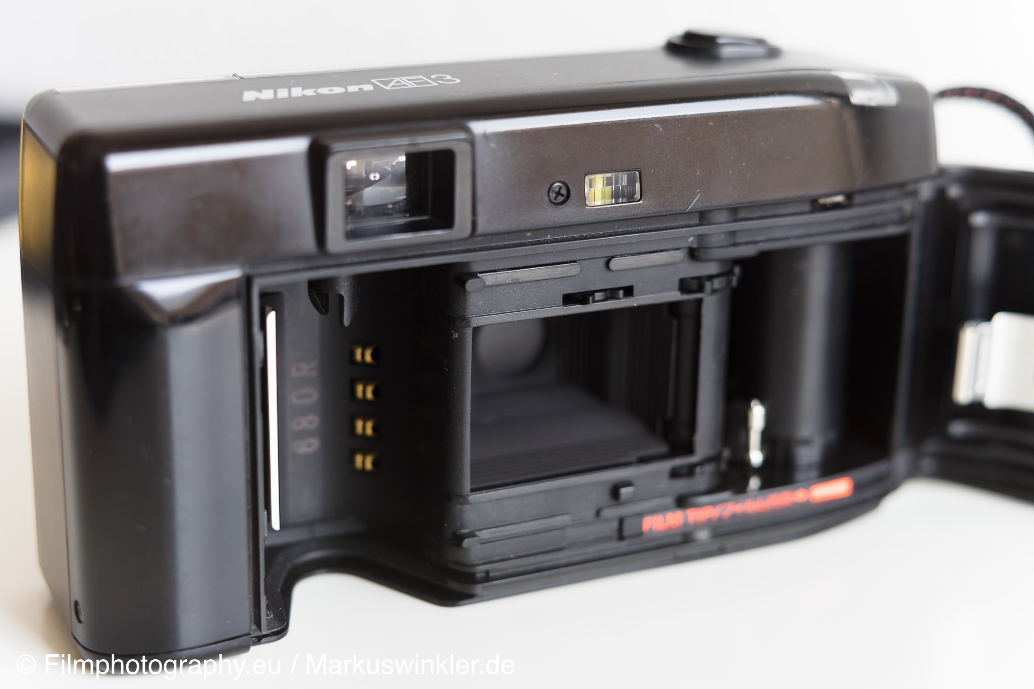 Nikon AF3 - Information about functions, battery & films