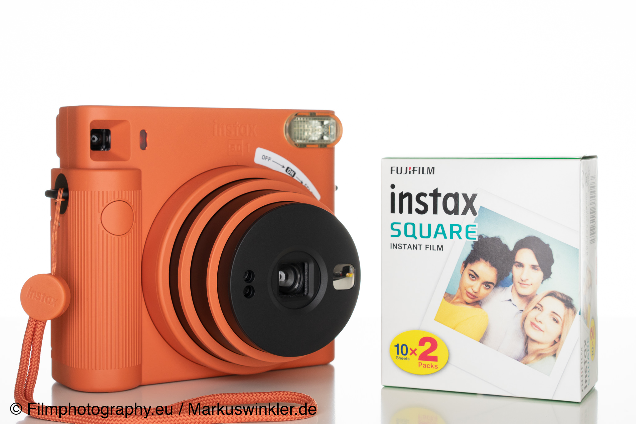 Fujifilm Instax Square SQ1 - Find out about functions, battery & films