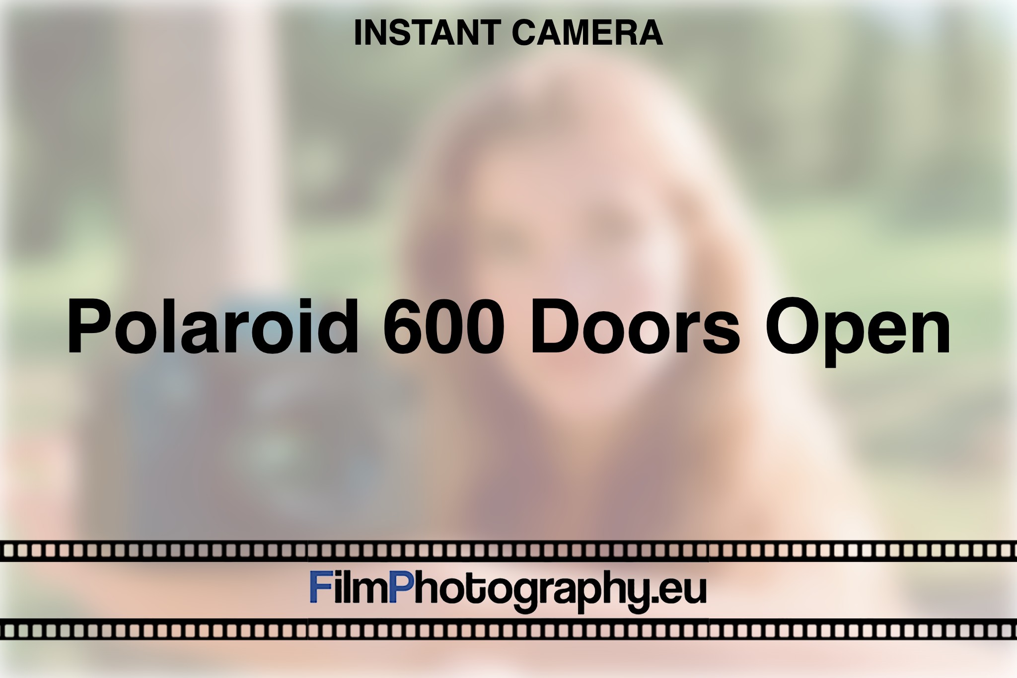 polaroid-600-doors-open-instant-camera-bnv