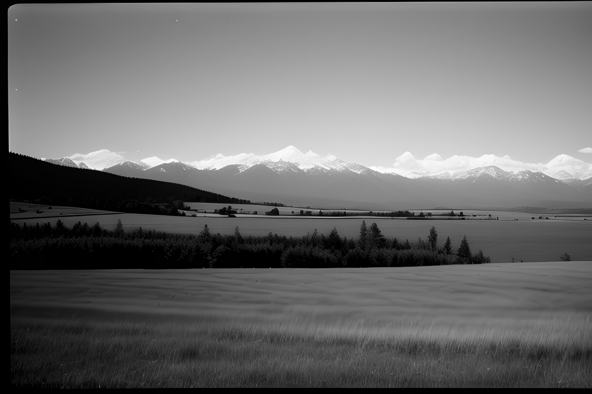 Minolta-XM-Motor-black-white-photo-bnv