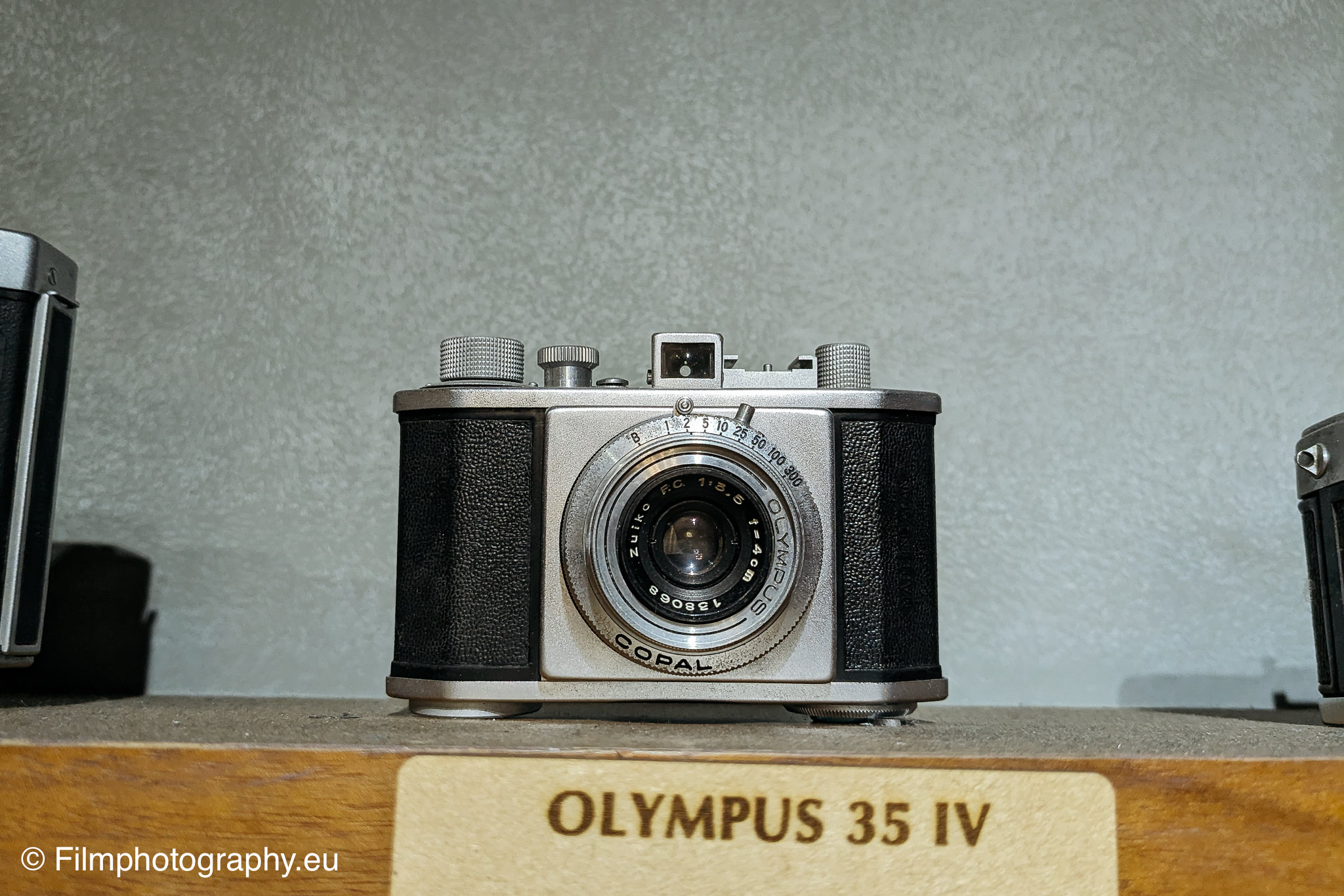 olympus-35-iv-35mm-camera