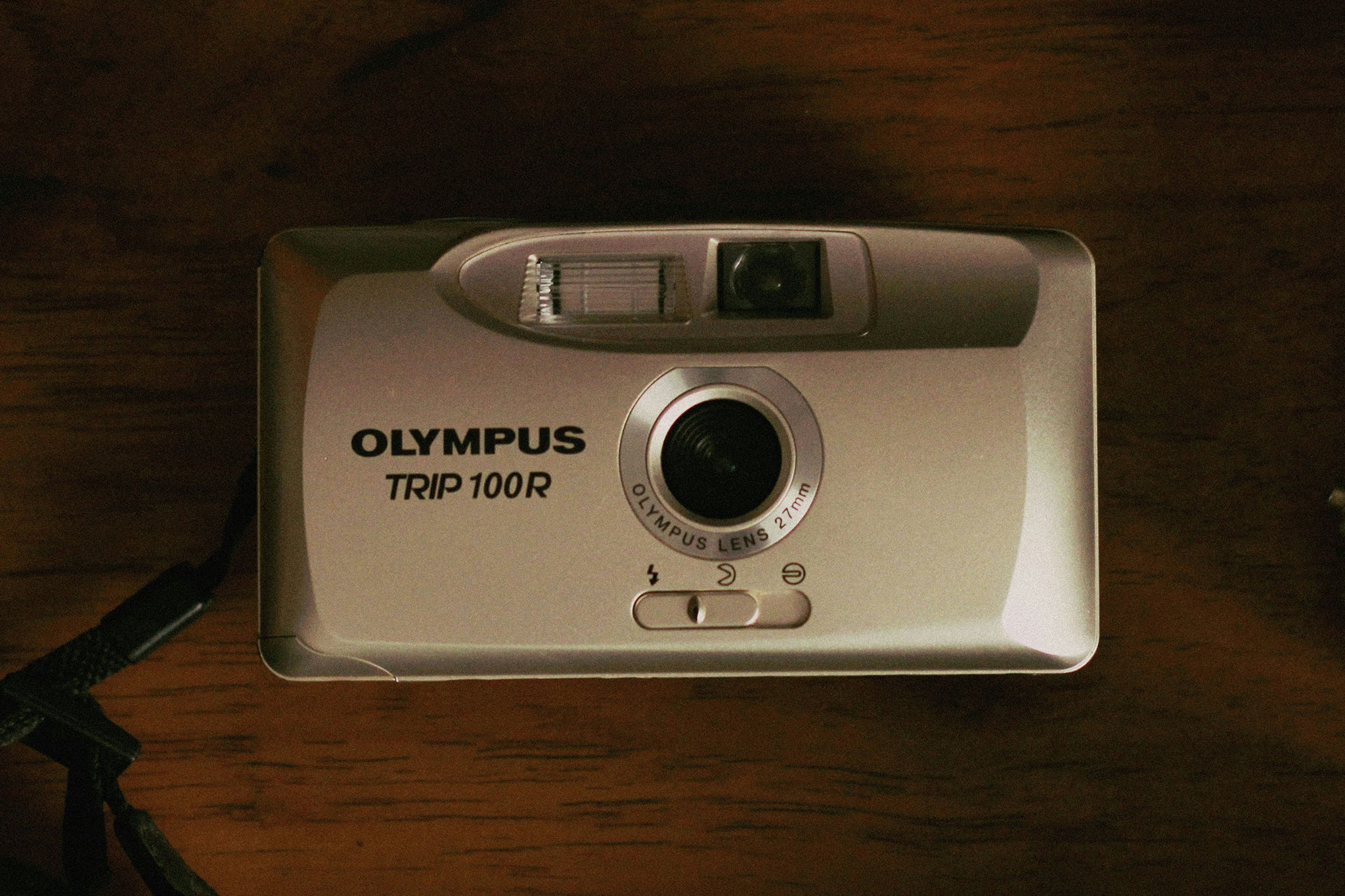 olympus-trip-100r-35mm-kamera