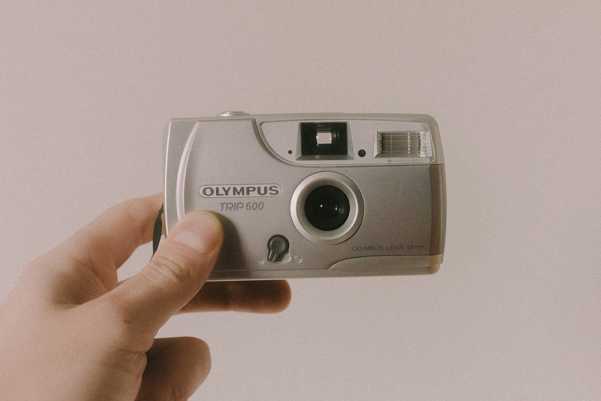 olympus-trip-500-35mm-camera