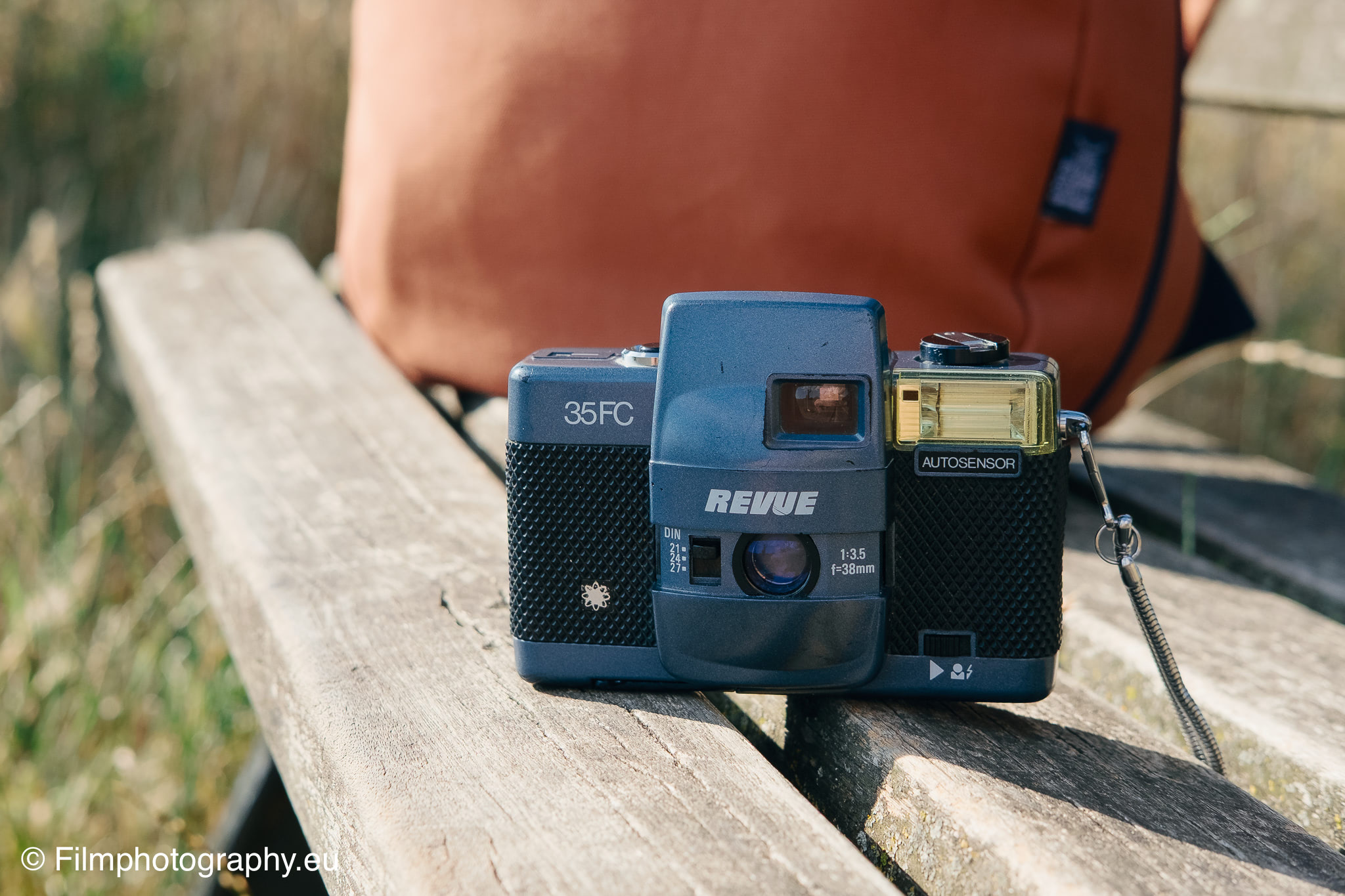 revue-35fc-35mm-camera-review