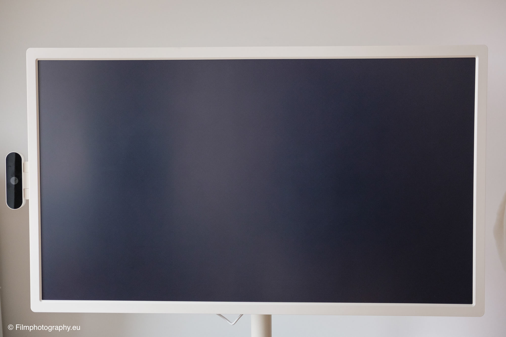 apolosign-32-smart-portable-tv-review-photographer