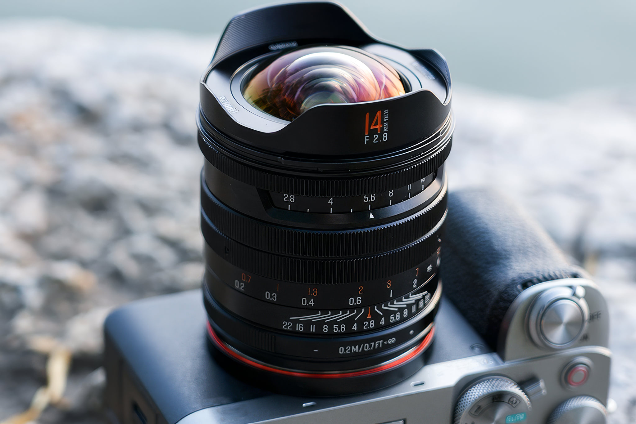 brightin-star-14mm-f-2-8-lens-news-4