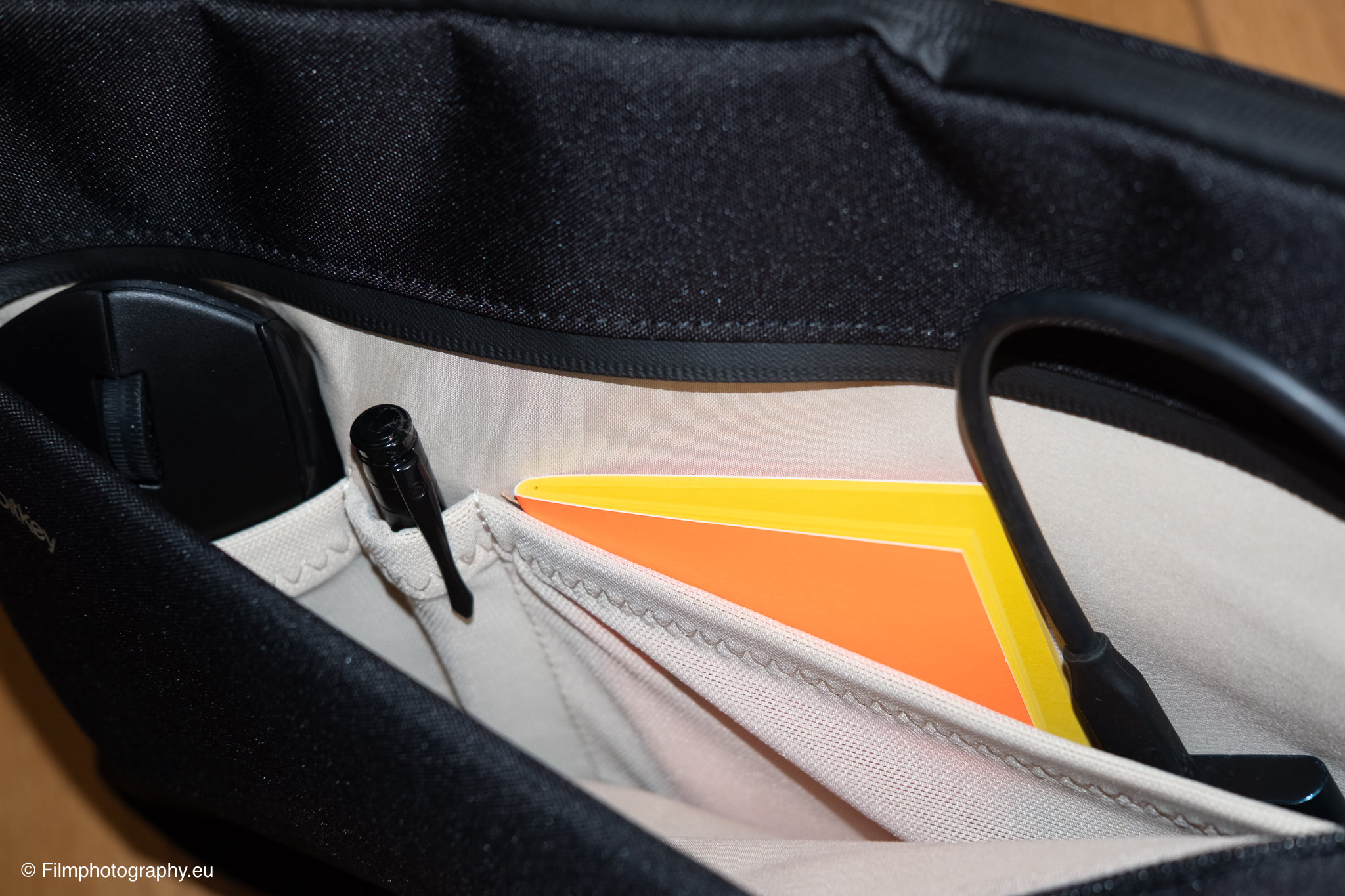 orbitkey-essentials-laptop-sleeve-review-1