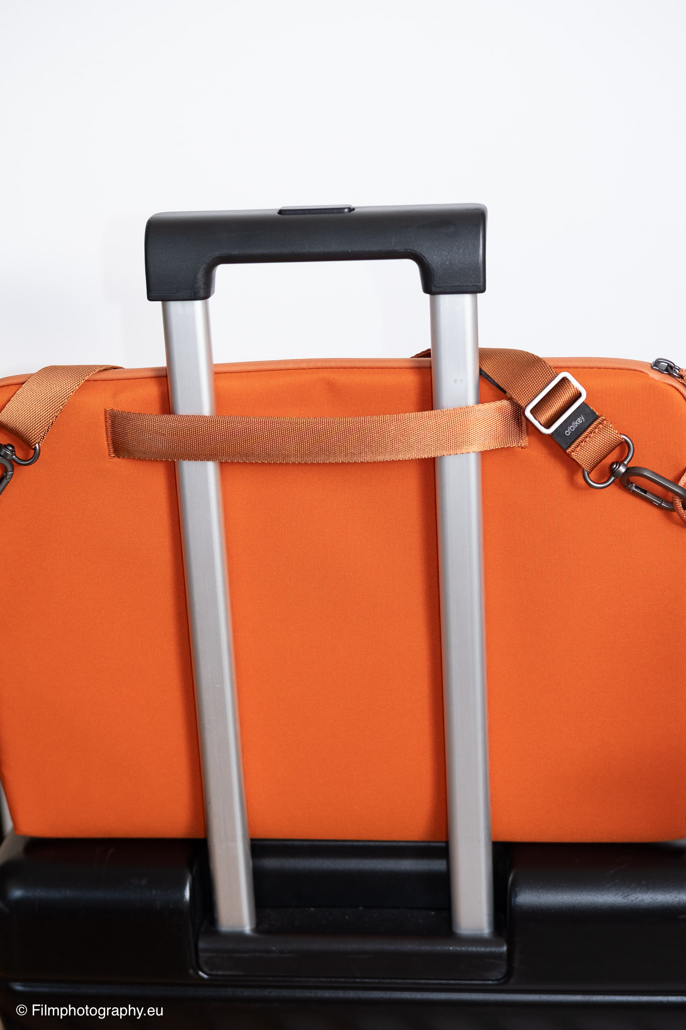 orbitkey-essentials-laptop-sleeve-review-25