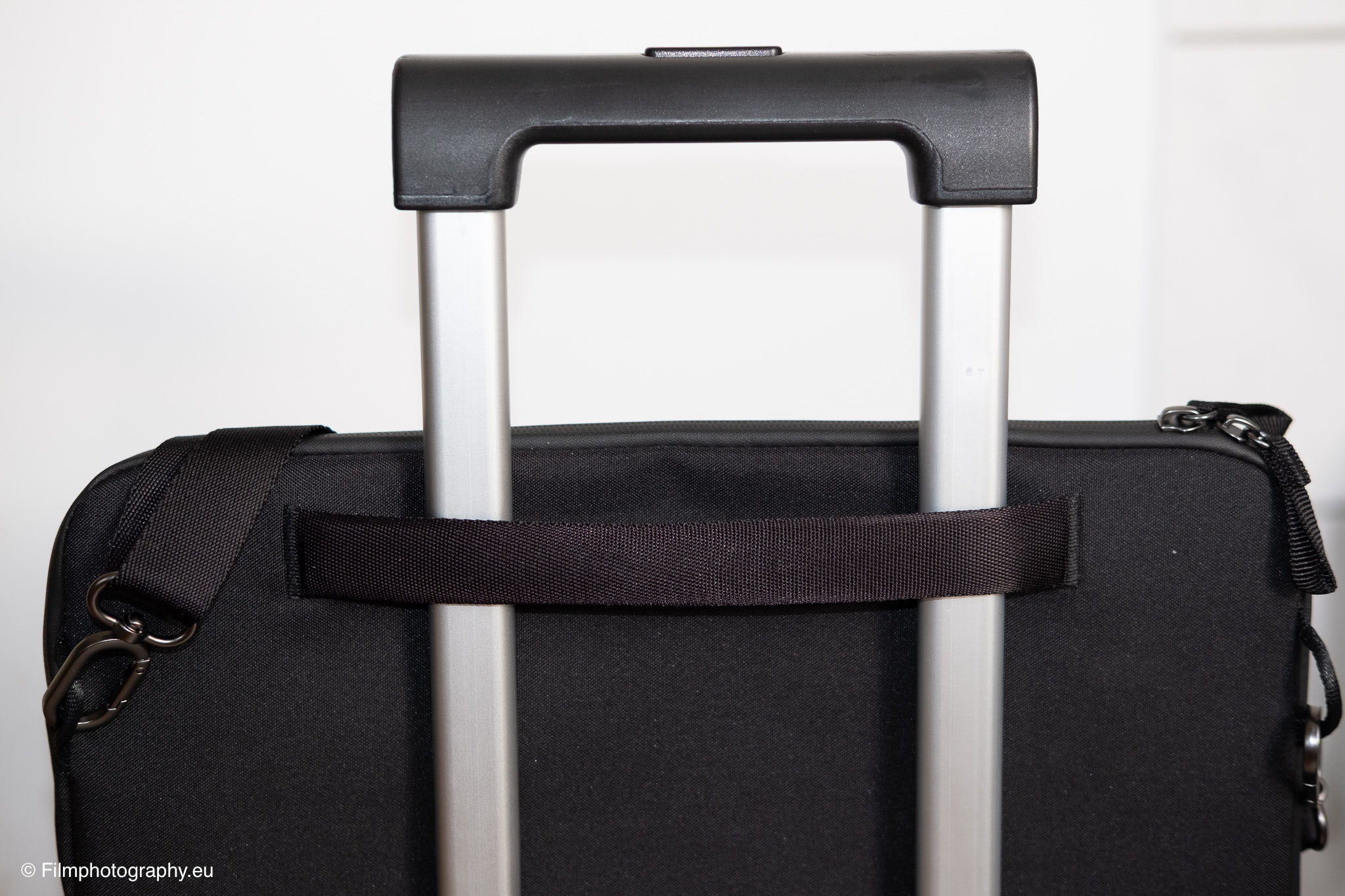 orbitkey-essentials-laptop-sleeve-review-26