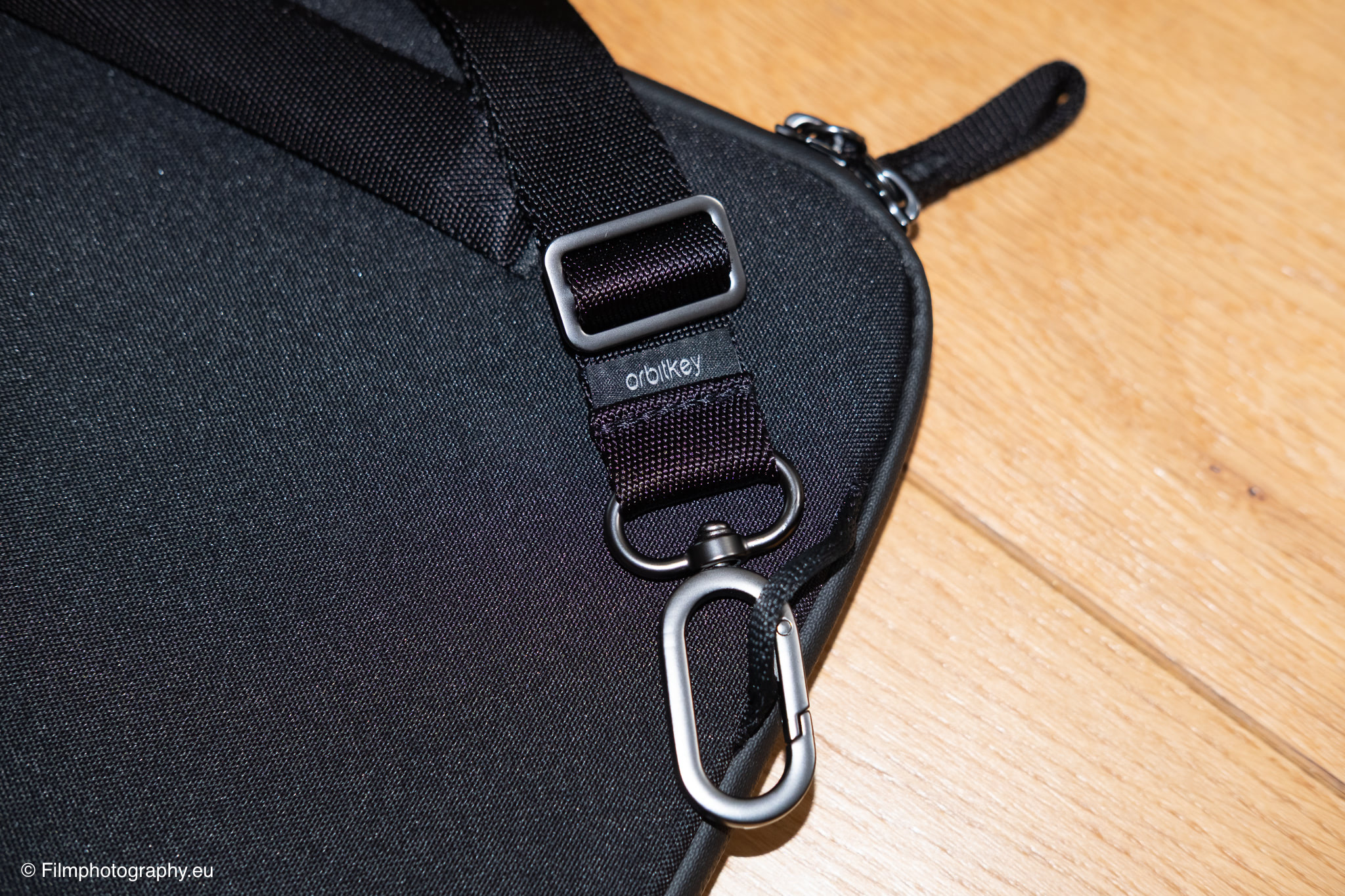 orbitkey-essentials-laptop-sleeve-review-29