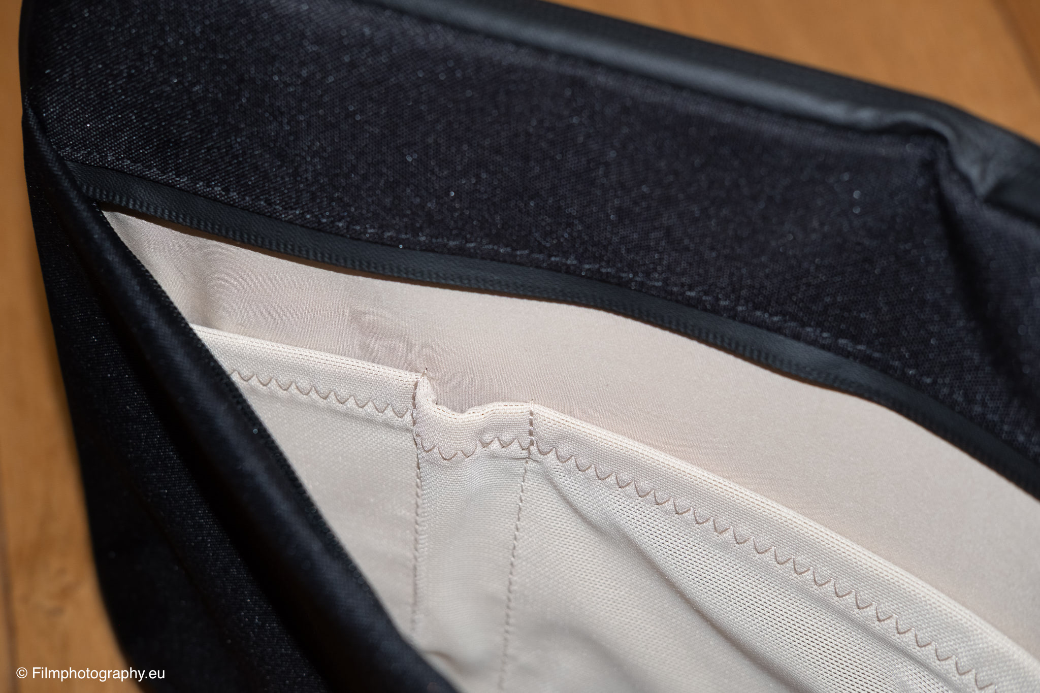 orbitkey-essentials-laptop-sleeve-review-8